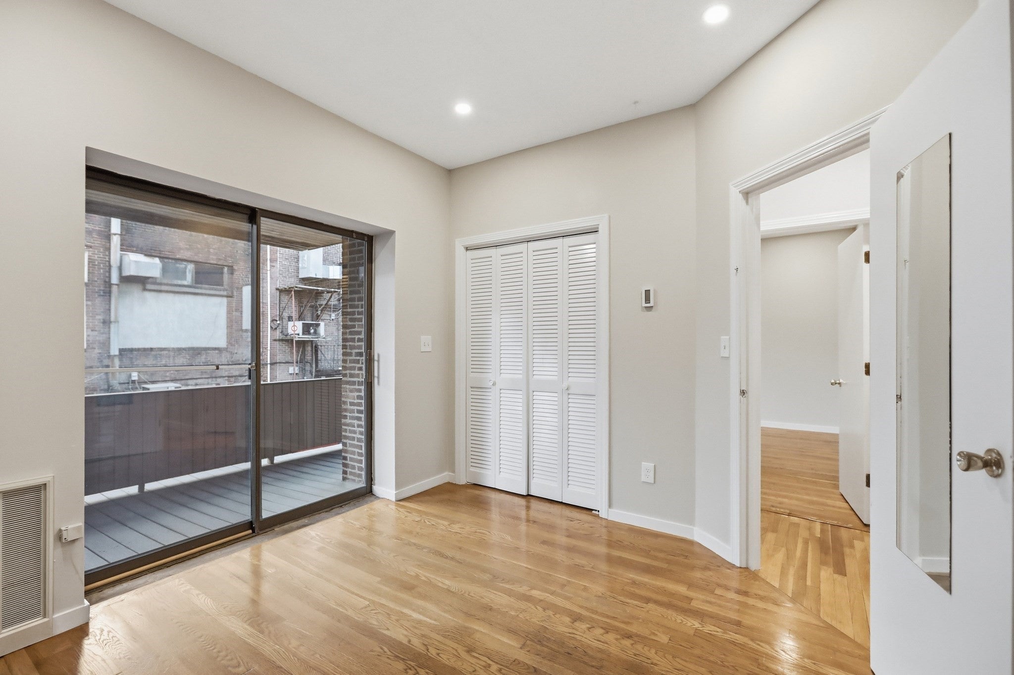 28 Edgerly Rd #2, Boston, MA, 28 Edgerly Rd #2, Boston, MA Photo #18