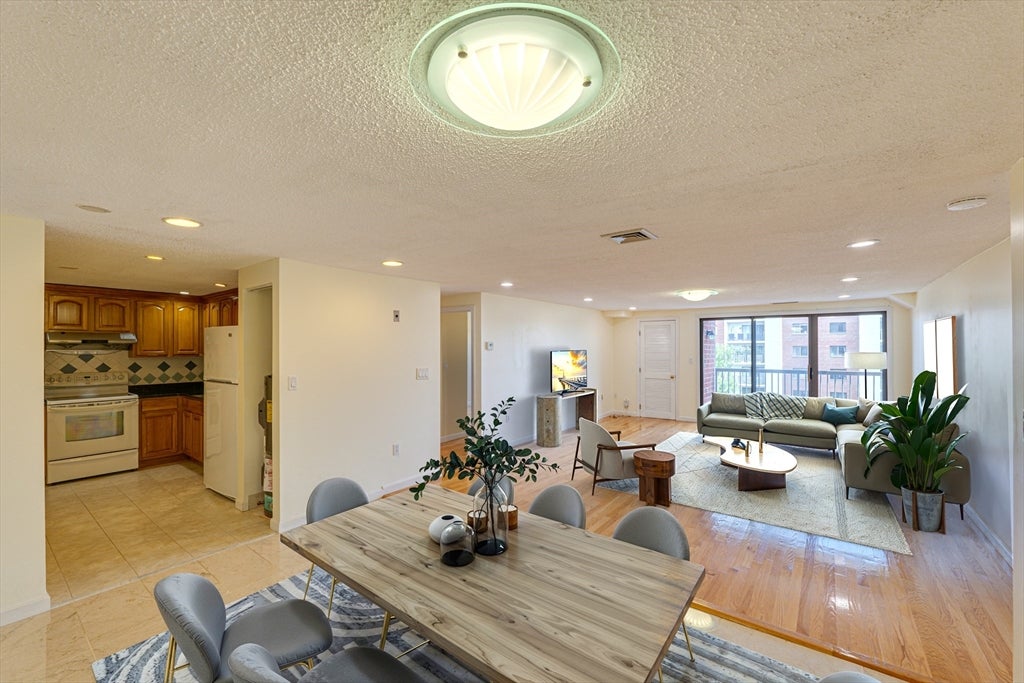 30 Revere Beach Pkwy #610, Medford, MA Photo #7