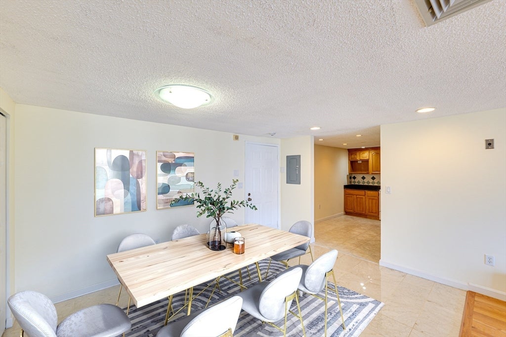 30 Revere Beach Pkwy #610, Medford, MA Photo #8