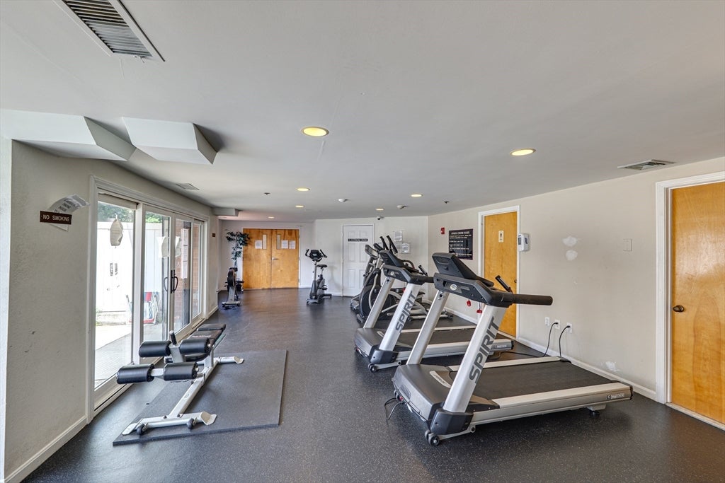 30 Revere Beach Pkwy #610, Medford, MA Photo #29
