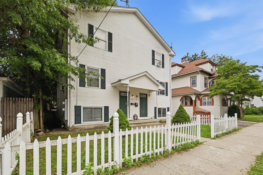 22-24 Sorrento St