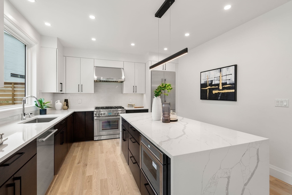 7 Johnson Place 7