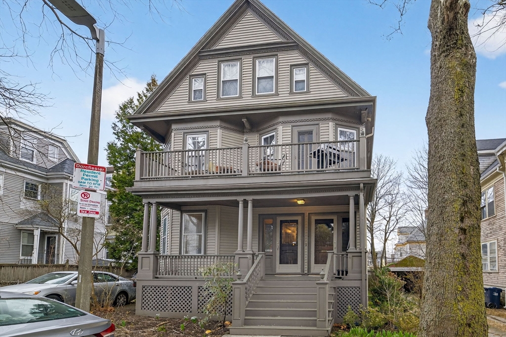 2 Moultrie St 2