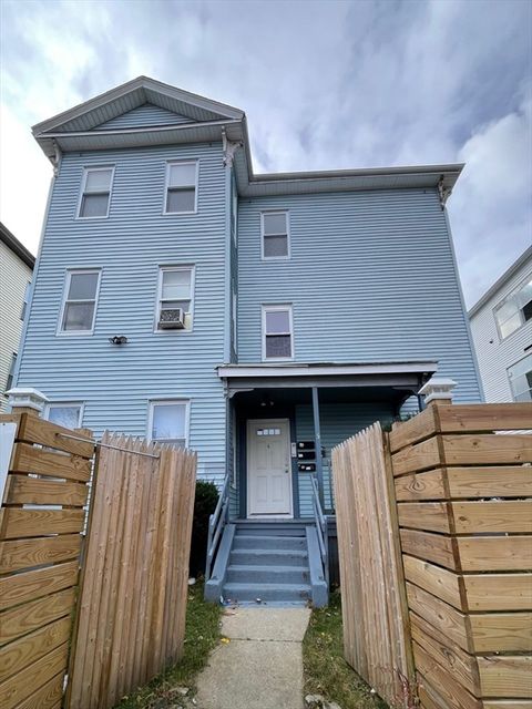 5 Freeland Ter Worcester MA 01603
