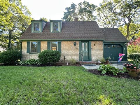 Photo of 2 Longview Drive, Barnstable, MA 02632 (MLS # 73425018)