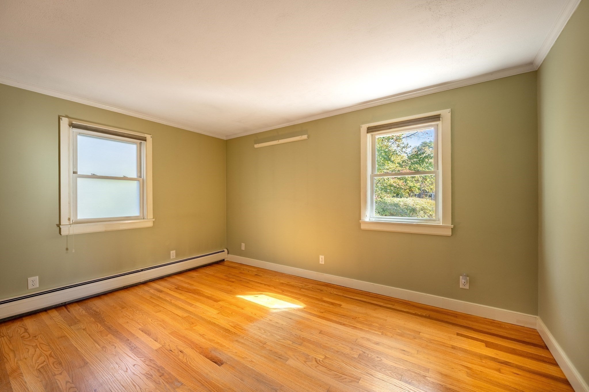 25 Murphy Ter, Northampton, MA, 25 Murphy Ter, Northampton, MA Photo #17