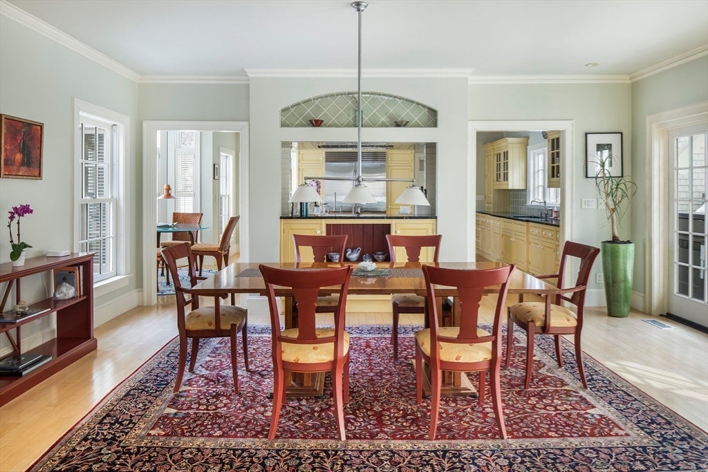 43 Oak Hill Road