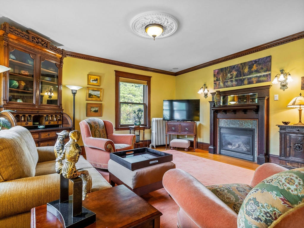 40 Pond Street 2
