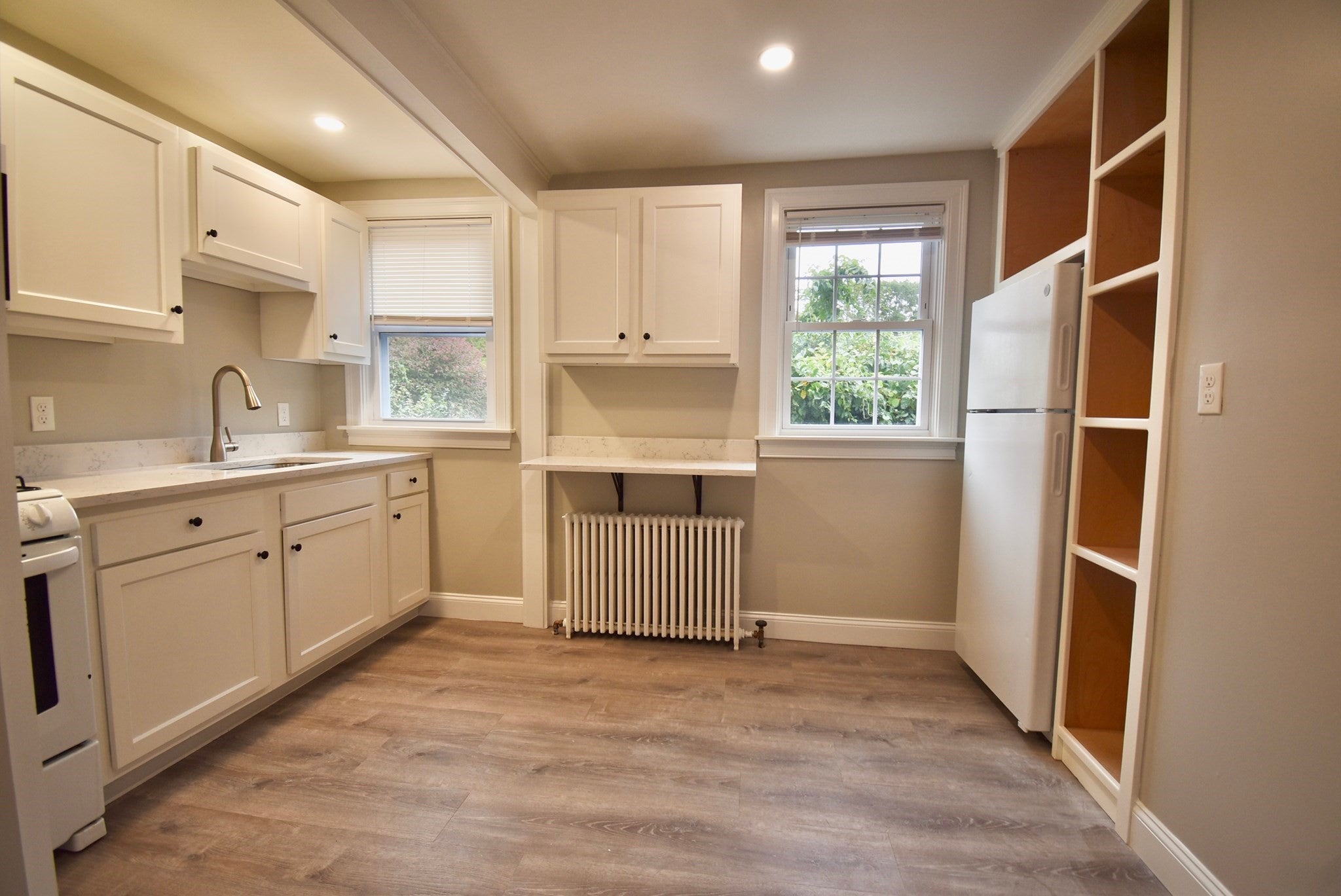 16 Magnolia Ave #1, Gloucester, MA, 16 Magnolia Ave #1, Gloucester, MA Photo #4