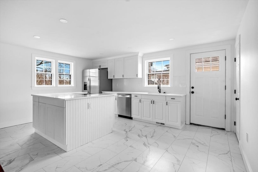 115 Bunker Hill Lane