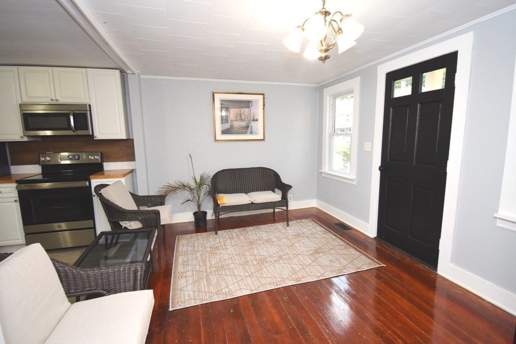 433 Putnam Hill Rd, Sutton, MA, 433 Putnam Hill Rd, Sutton, MA Photo #12