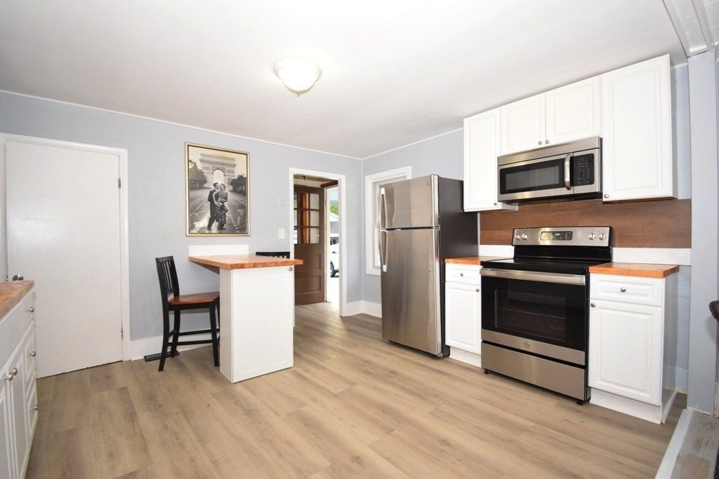 433 Putnam Hill Rd, Sutton, MA, 433 Putnam Hill Rd, Sutton, MA Photo #4