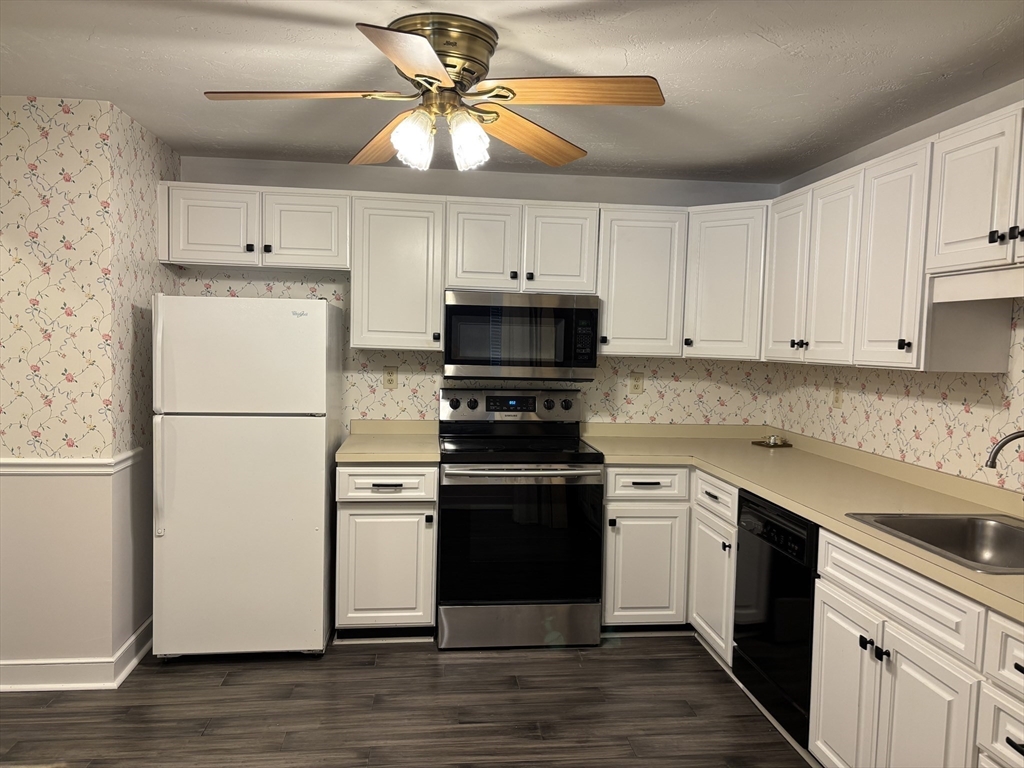10 Enterprise St 2