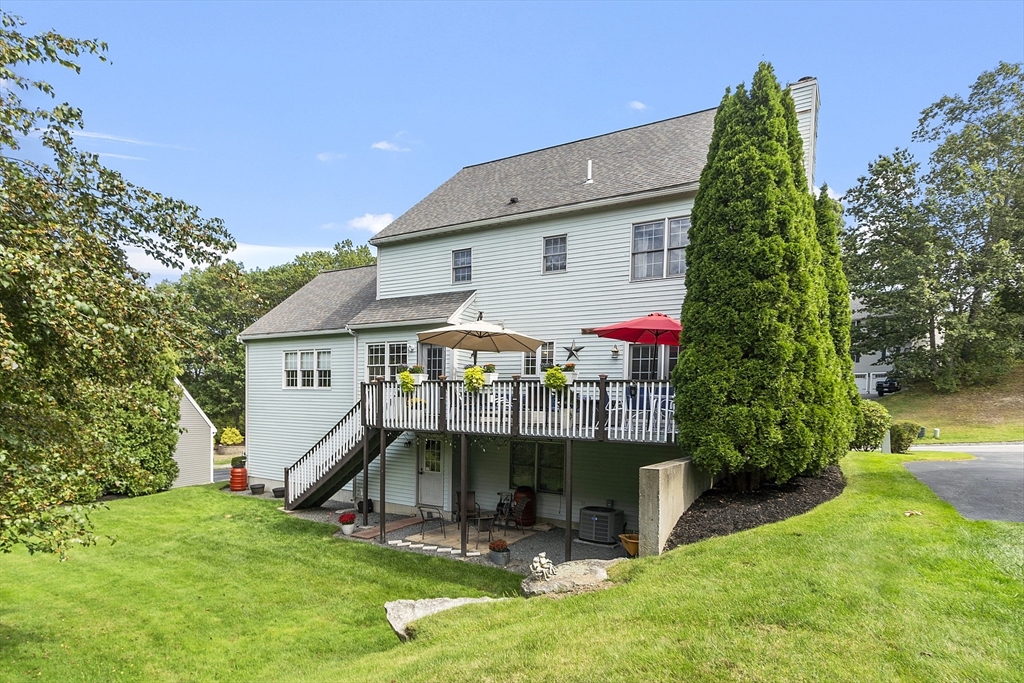 5 Towne Hill Rd