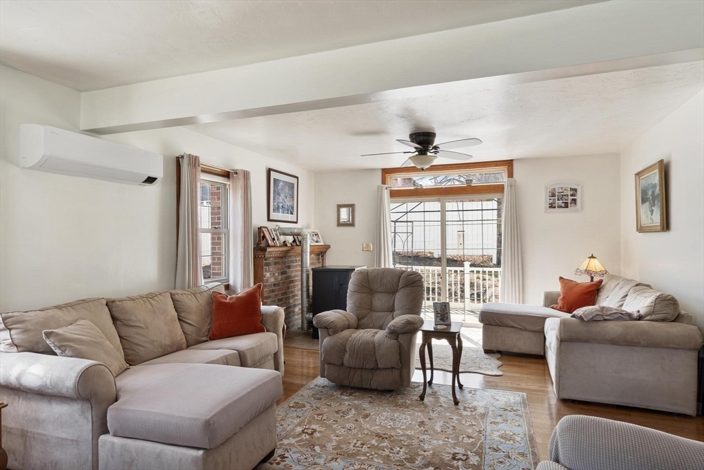 111 Seneca St, Fitchburg, MA Photo #20