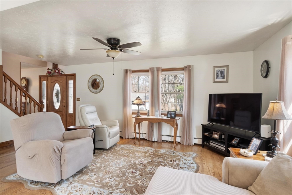 111 Seneca St, Fitchburg, MA Photo #17