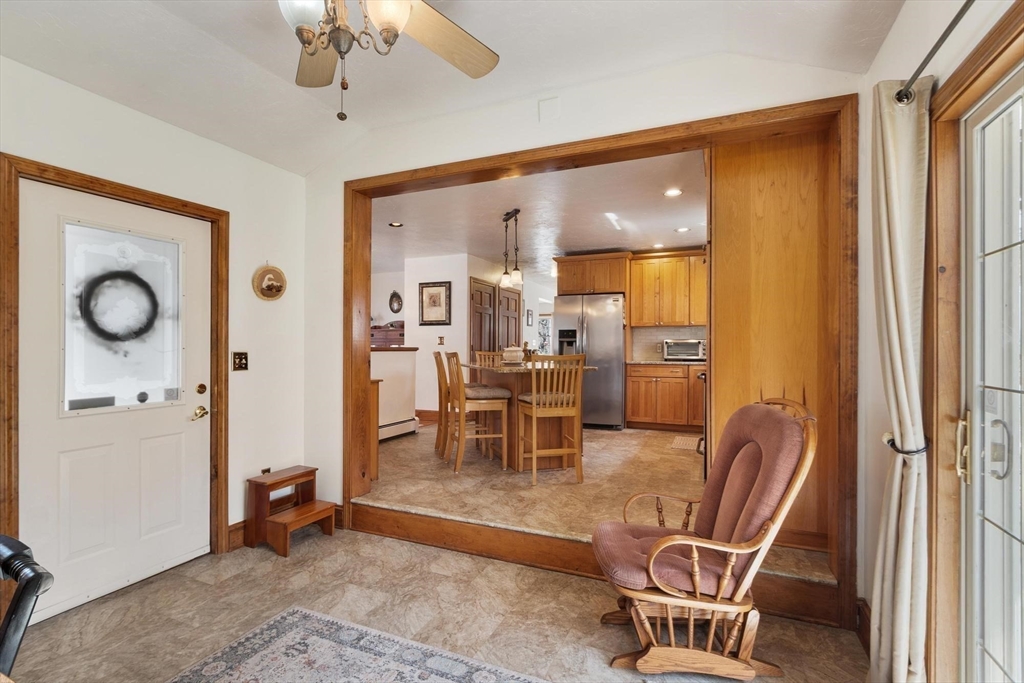 111 Seneca St, Fitchburg, MA Photo #6