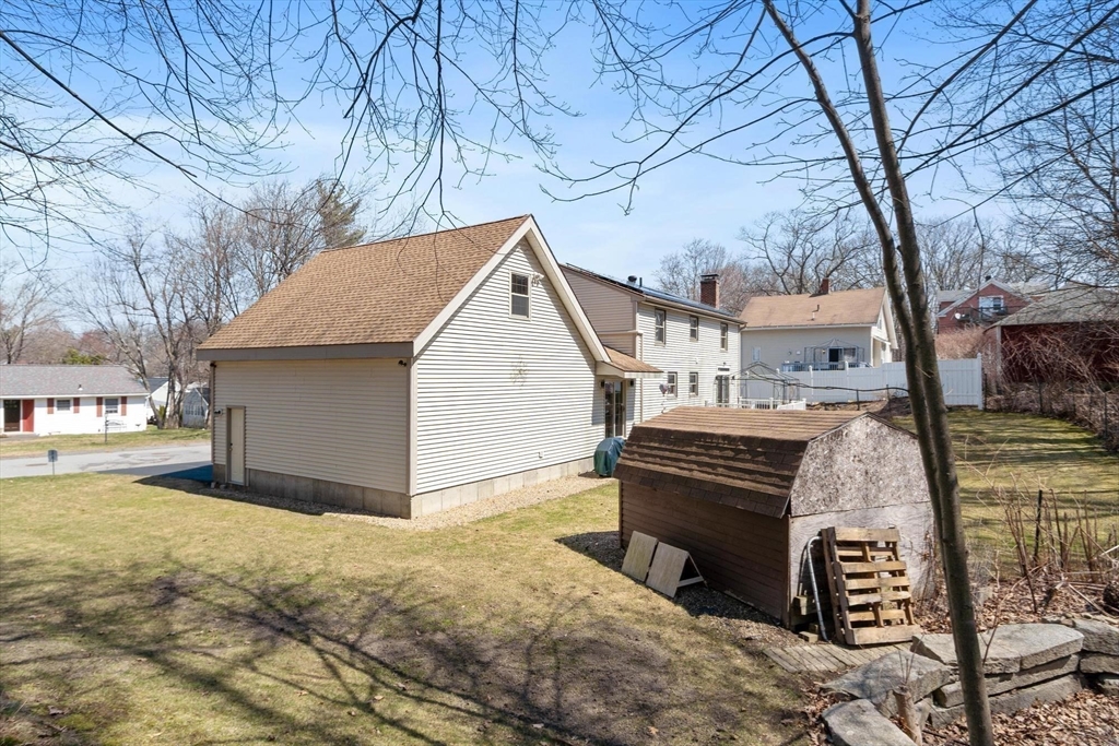 111 Seneca St, Fitchburg, MA Photo #39