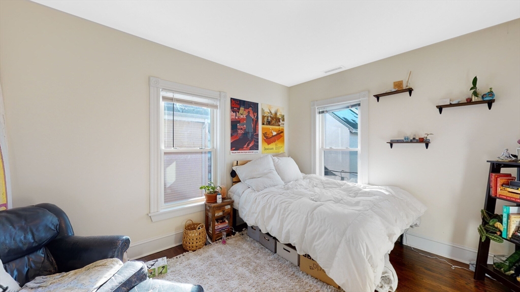 20 Litchfield Street #1, Boston, MA Photo #8