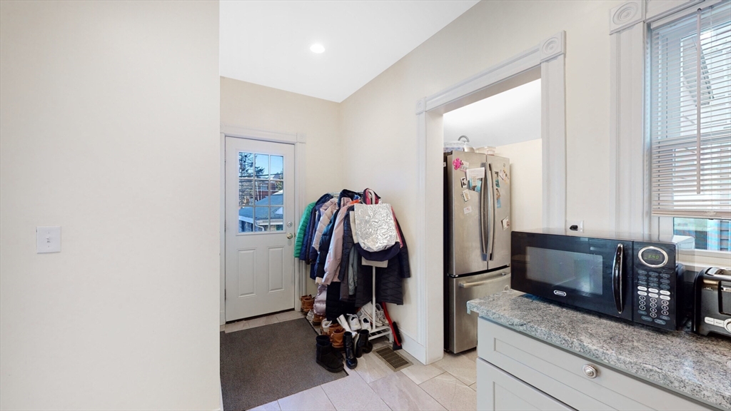 20 Litchfield Street #1, Boston, MA Photo #11