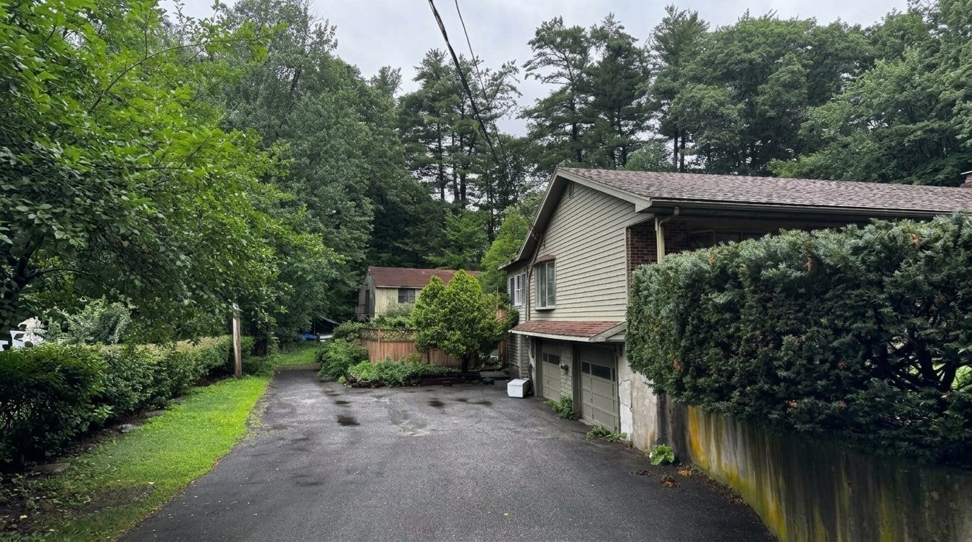 16 Ferguson Rd, Wilmington, MA, 16 Ferguson Rd, Wilmington, MA Photo #2