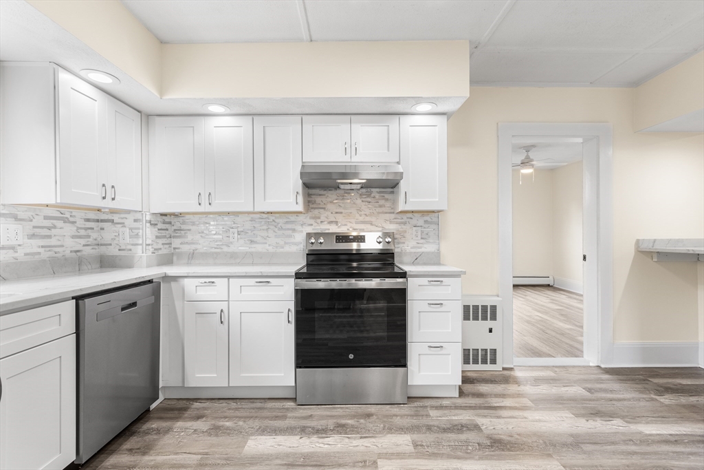 75 Enon ST #2, Beverly, MA Photo #2