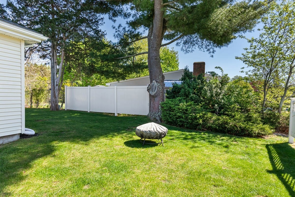255 E Cross St, Norwood, MA Photo #40