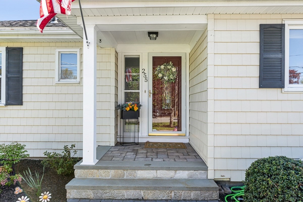 255 E Cross St, Norwood, MA Photo #4