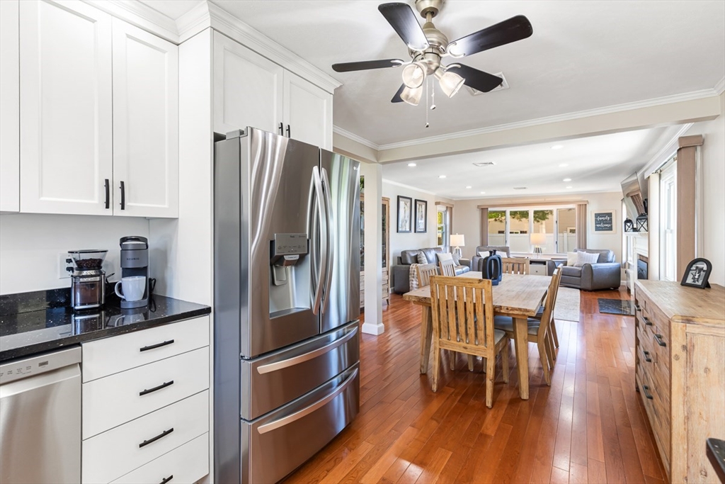 255 E Cross St, Norwood, MA Photo #17