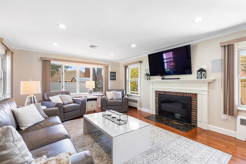 255 E Cross St, Norwood, MA Photo #8