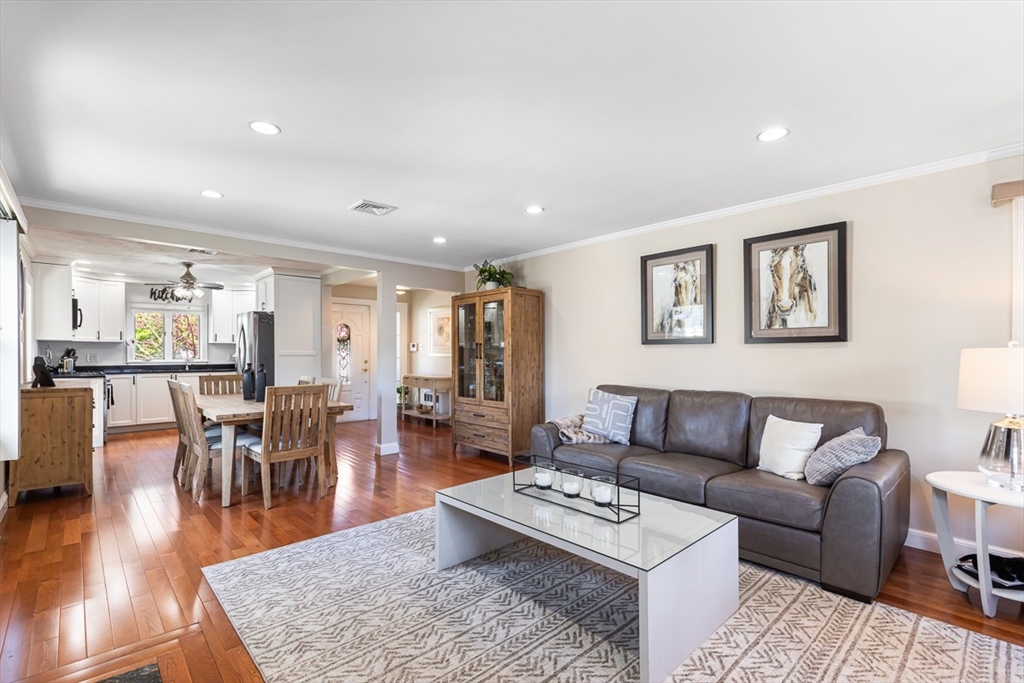255 E Cross St, Norwood, MA Photo #10