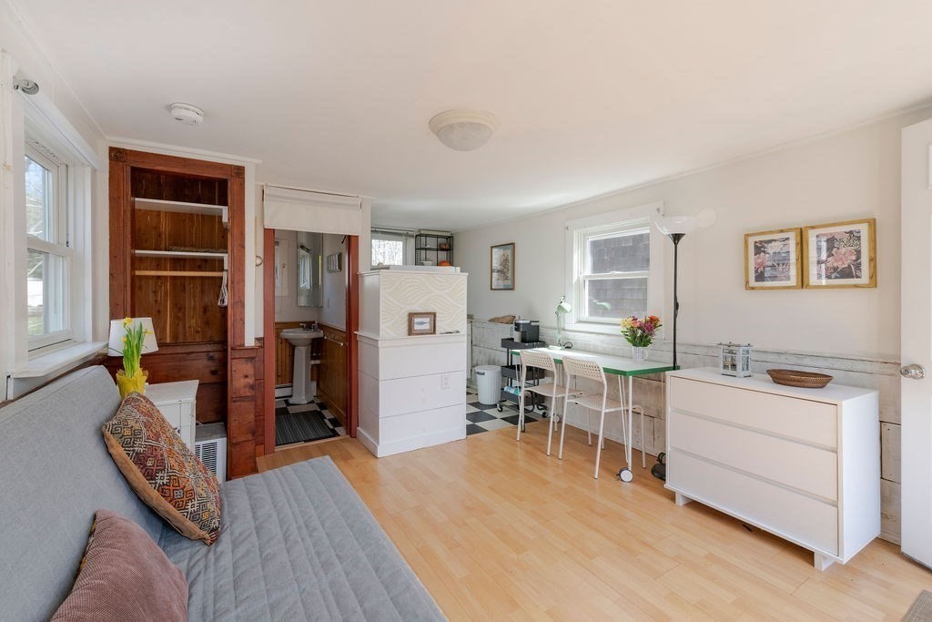 17 Shore Rd 6