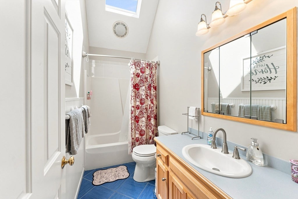 13 Larkin Ln, Hopedale, MA, 13 Larkin Ln, Hopedale, MA Photo #27