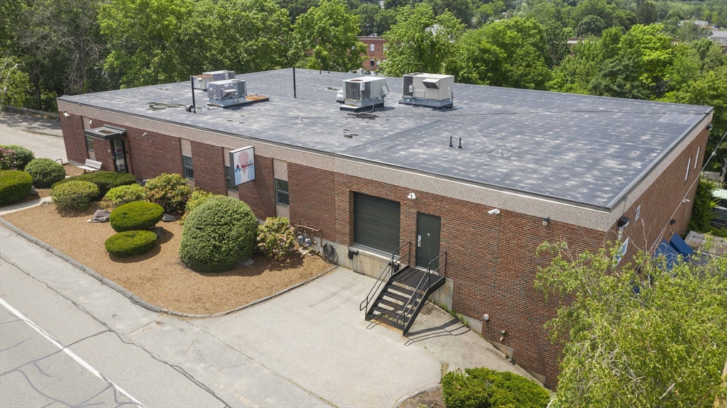 823 Pleasant Street