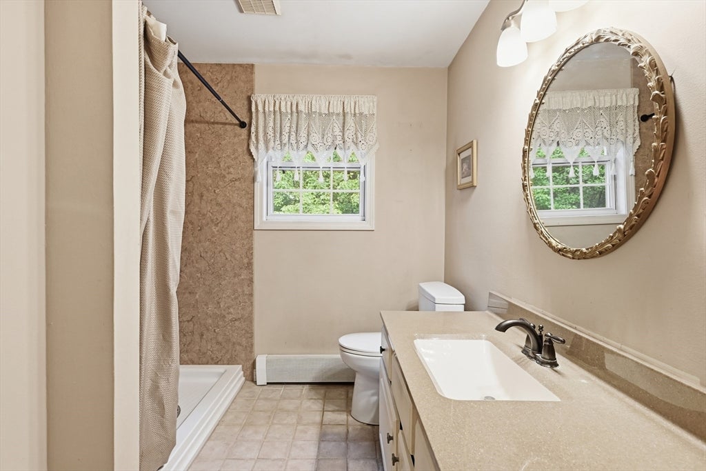 14 Florence Rd, Easthampton, MA, 14 Florence Rd, Easthampton, MA Photo #21