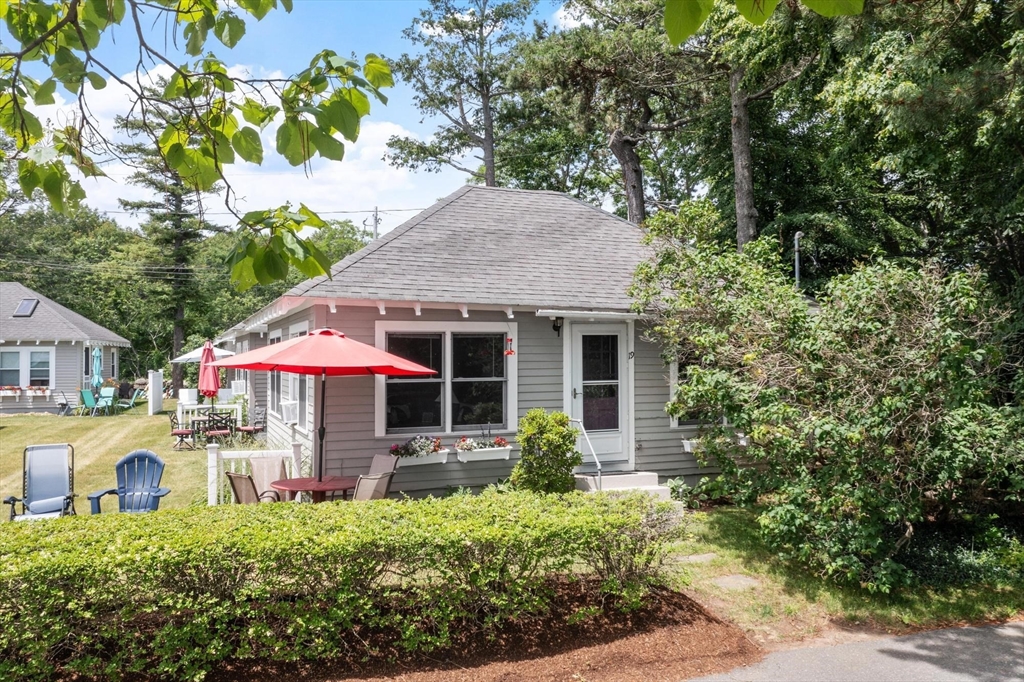 19 Popplestone Ln 19