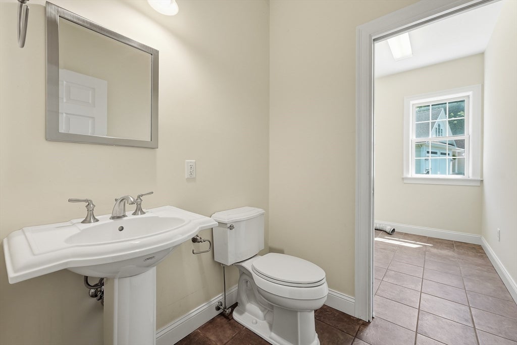 10 Sullivan Ln, South Hadley, MA, 10 Sullivan Ln, South Hadley, MA Photo #16