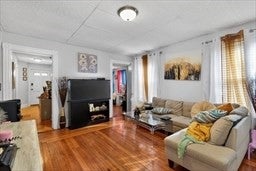 963 Winthrop AVE, Revere, MA Photo #9