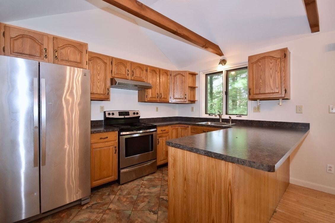 10 Rolling Oaks Dr, Bourne, MA, 10 Rolling Oaks Dr, Bourne, MA Photo #2