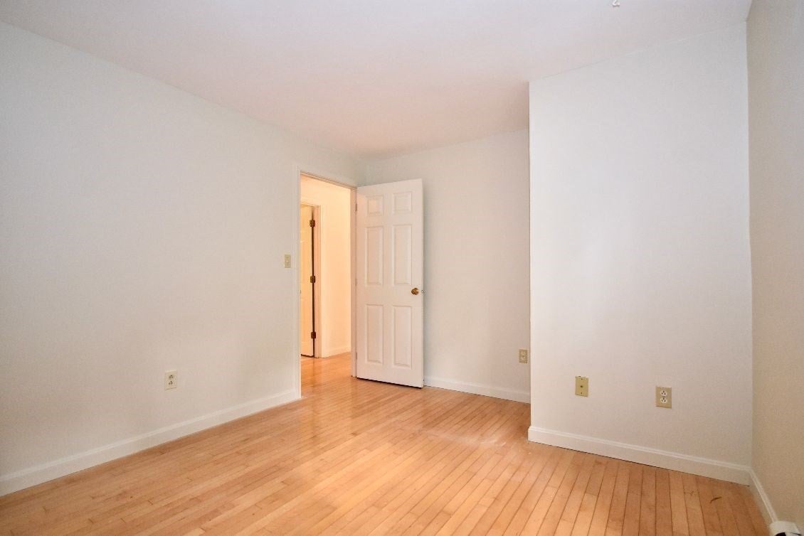 10 Rolling Oaks Dr, Bourne, MA, 10 Rolling Oaks Dr, Bourne, MA Photo #13