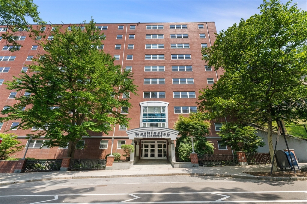Photo 1 of 19 — 1600 Beacon 512, Brookline, MA 02446