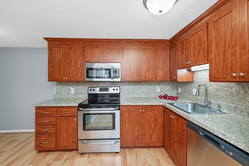30 Revere Beach Pkwy 116