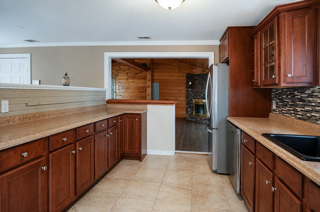 5 Elsie Rd