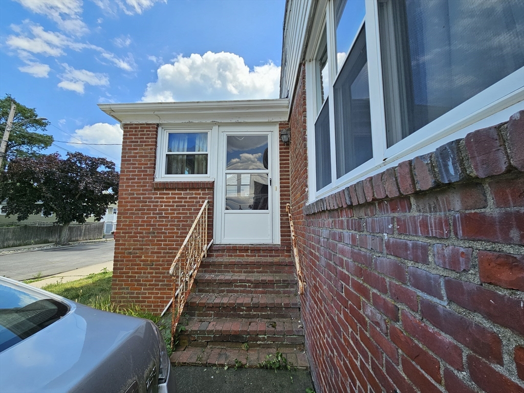 29 Bateman Ave