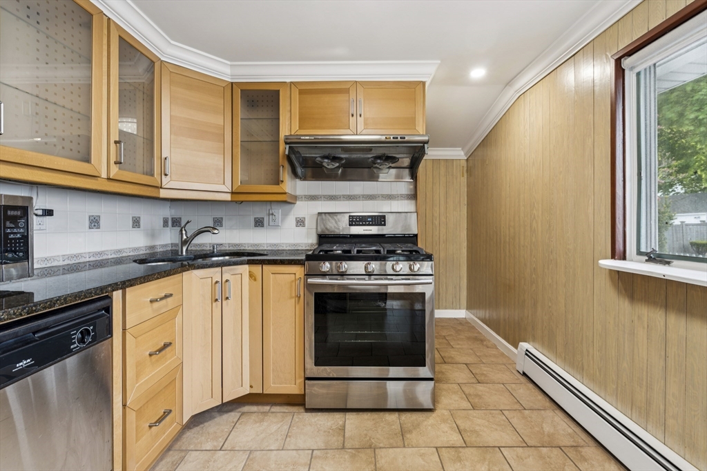 186 Granite Ave, Milton, MA Photo #7