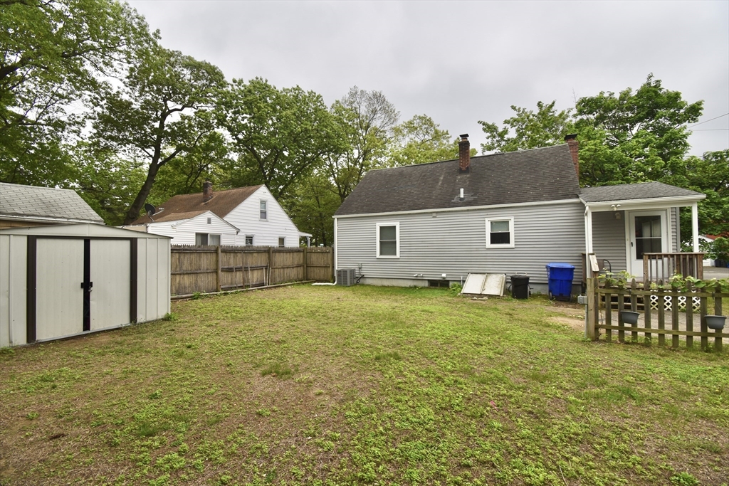 66 Curve St
