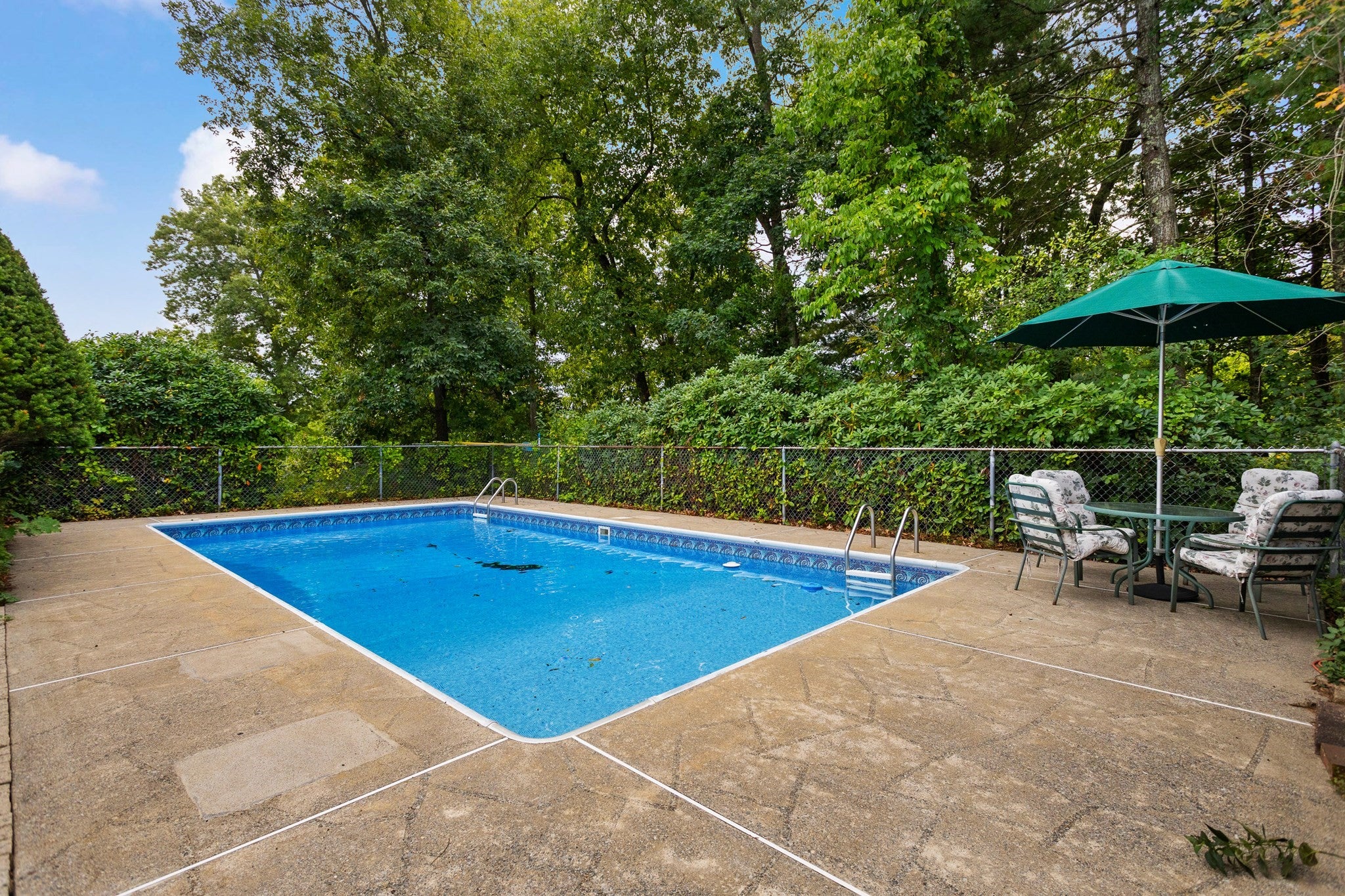 36 Alexander Ave, Dracut, MA, 36 Alexander Ave, Dracut, MA Photo #4