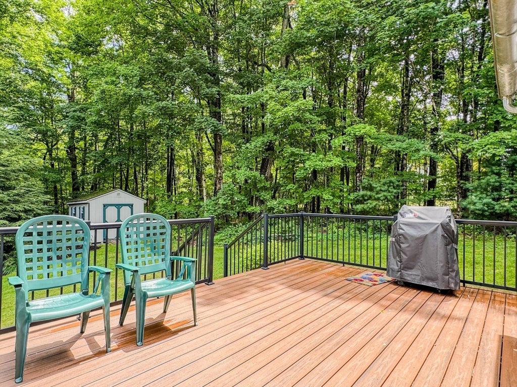 29 Glenwood Avenue, Northfield, MA, 29 Glenwood Avenue, Northfield, MA Photo #31