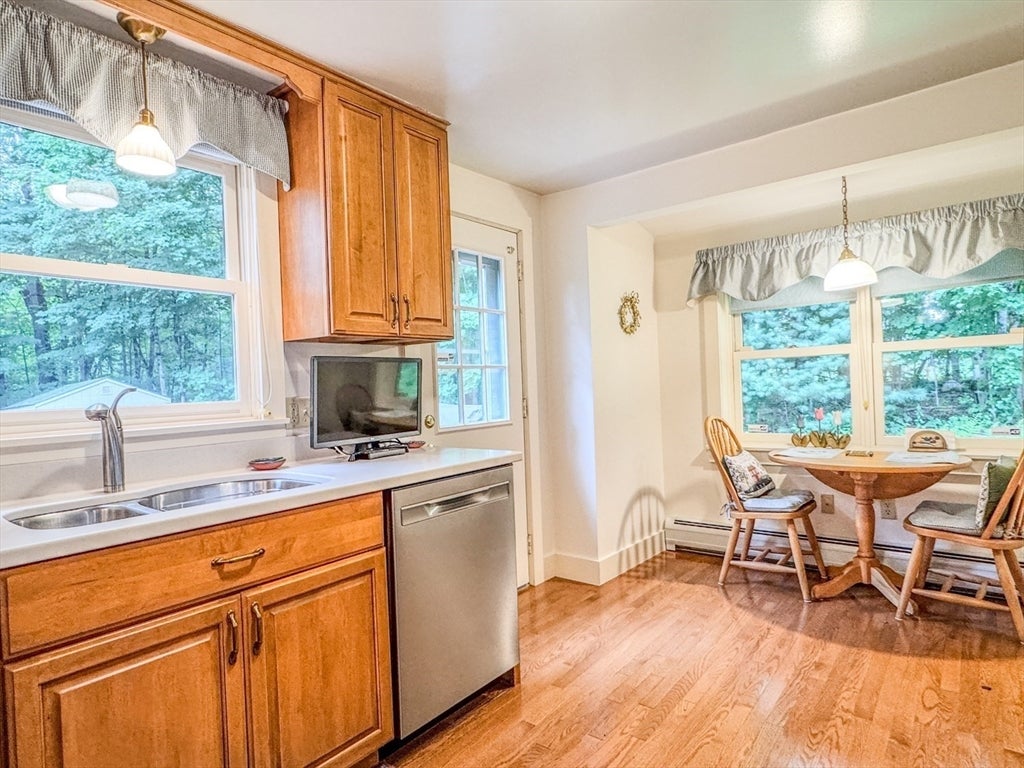 29 Glenwood Avenue, Northfield, MA, 29 Glenwood Avenue, Northfield, MA Photo #12