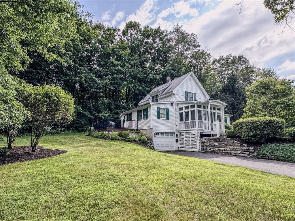 29 Glenwood Avenue, Northfield, MA, 29 Glenwood Avenue, Northfield, MA Photo #2